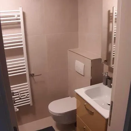 Valdebek With Pool Apartment