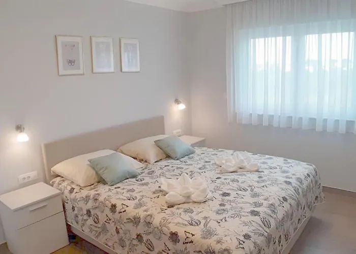 Valdebek With Pool Lejlighed