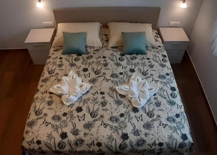 Apartamento Valdebek With Pool *